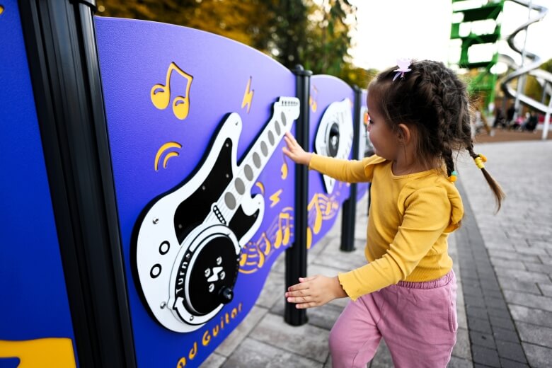 Essential wayfinding and engagement elements should be positioned here to cater to children from approximately age three upwards.